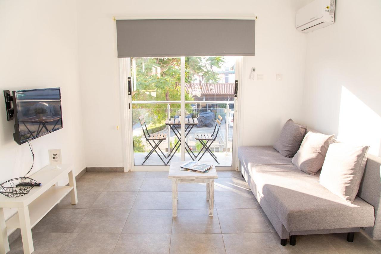 Tikay Holiday Apts Agia Napa Exterior foto